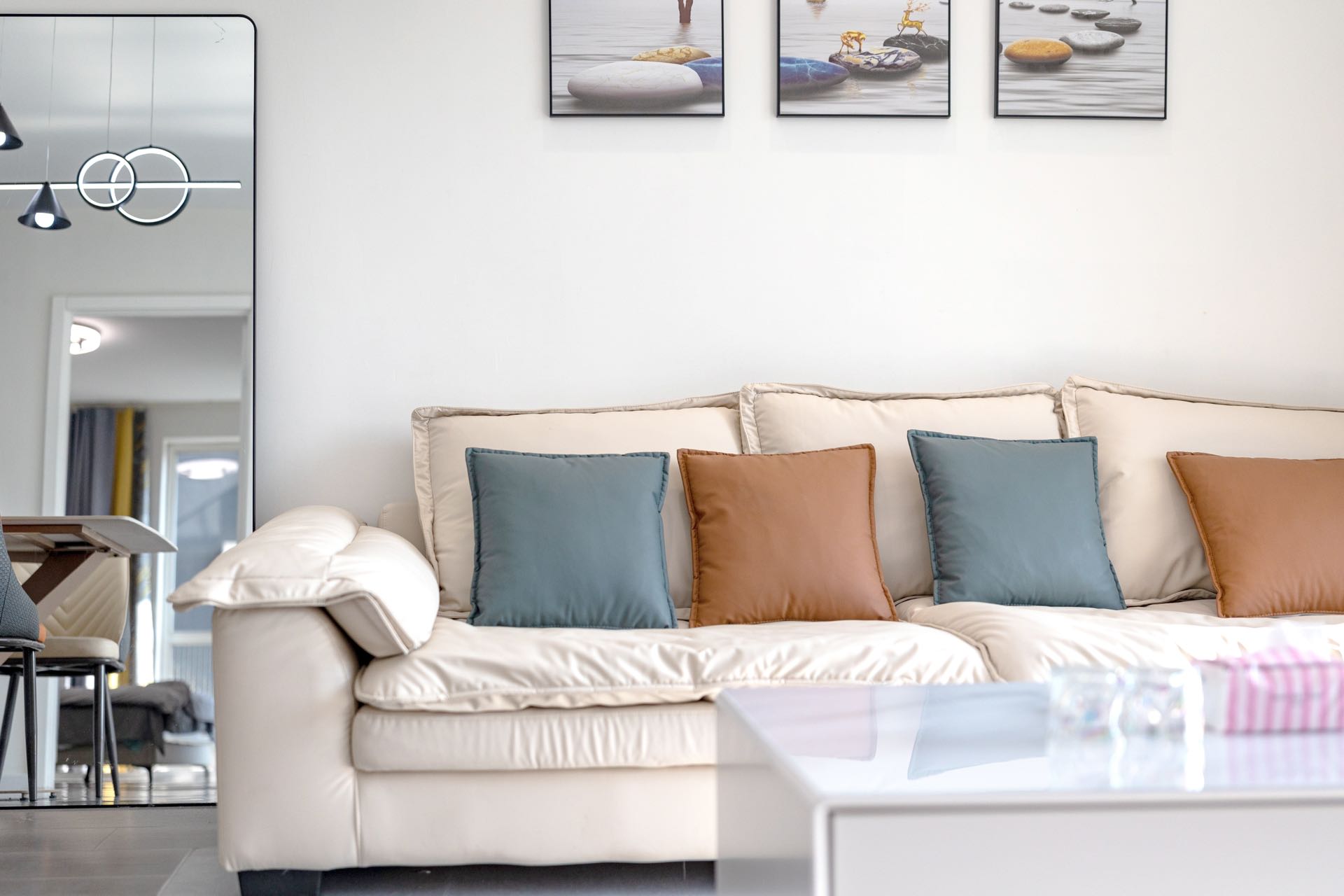 View 2-bedroom apartment in Chaoyang, Beijing | Loft in Chaoyang near Baiziwan — Photo 7 of 10