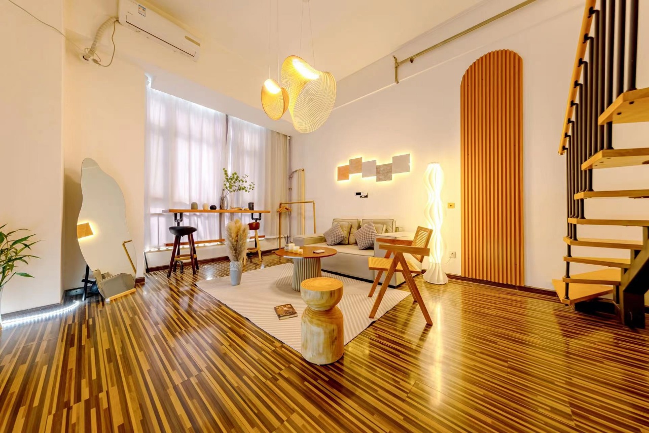 View 1-bedroom apartment in Chaoyang, Beijing | Loft in Chaoyang near Baiziwan — Photo 7 of 10