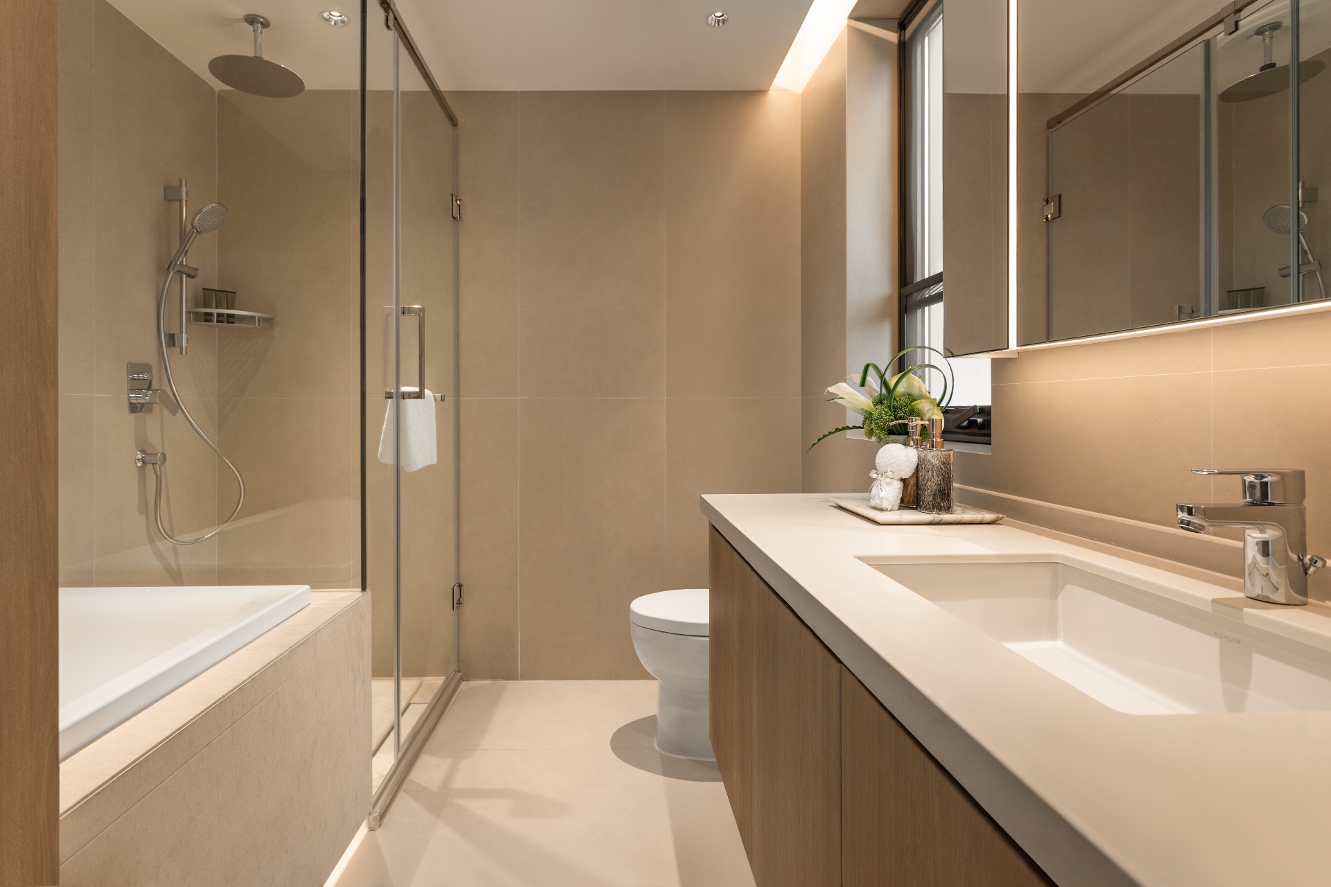 View 2-bedroom apartment in Nanshan, Shenzhen | Two Bedroom in Gaige — Photo 5 of 5