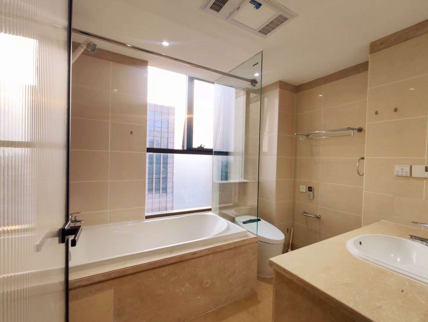 View 1-bedroom apartment in Chaoyang, Beijing | 1 Bedroom in Chaoyang near Guomao — Photo 6 of 9