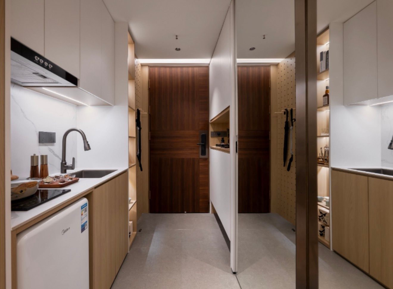 View 1-bedroom apartment in Nanshan, Shenzhen | Studio in Yiming 101 — Photo 4 of 5