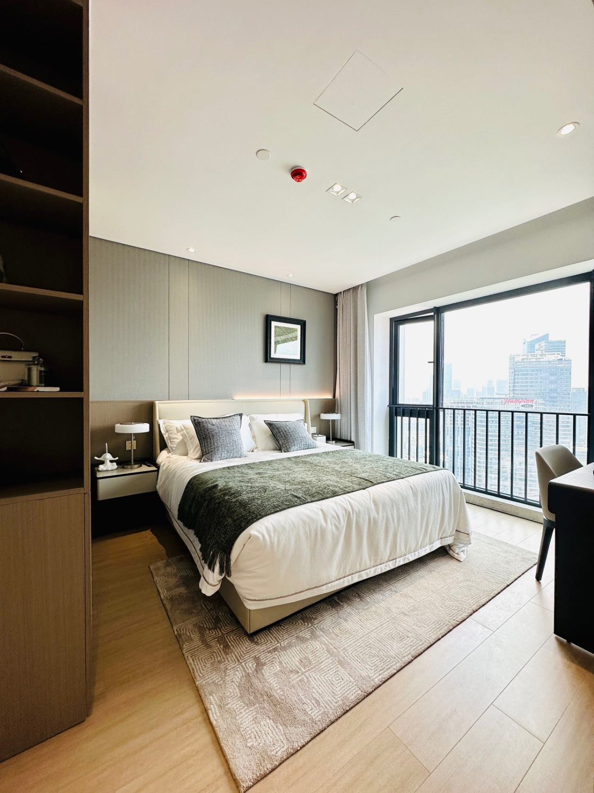 View 2-bedroom apartment in Nanshan, Shenzhen | Two Bedroom in Xiyu — Photo 10 of 10