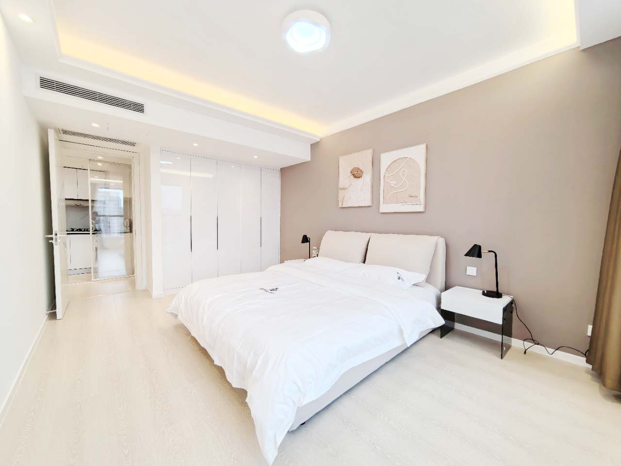 1-bedroom apartment in Chaoyang, Beijing — parking available | 1 Bedroom in Chaoyang near Guomao — Photo 1