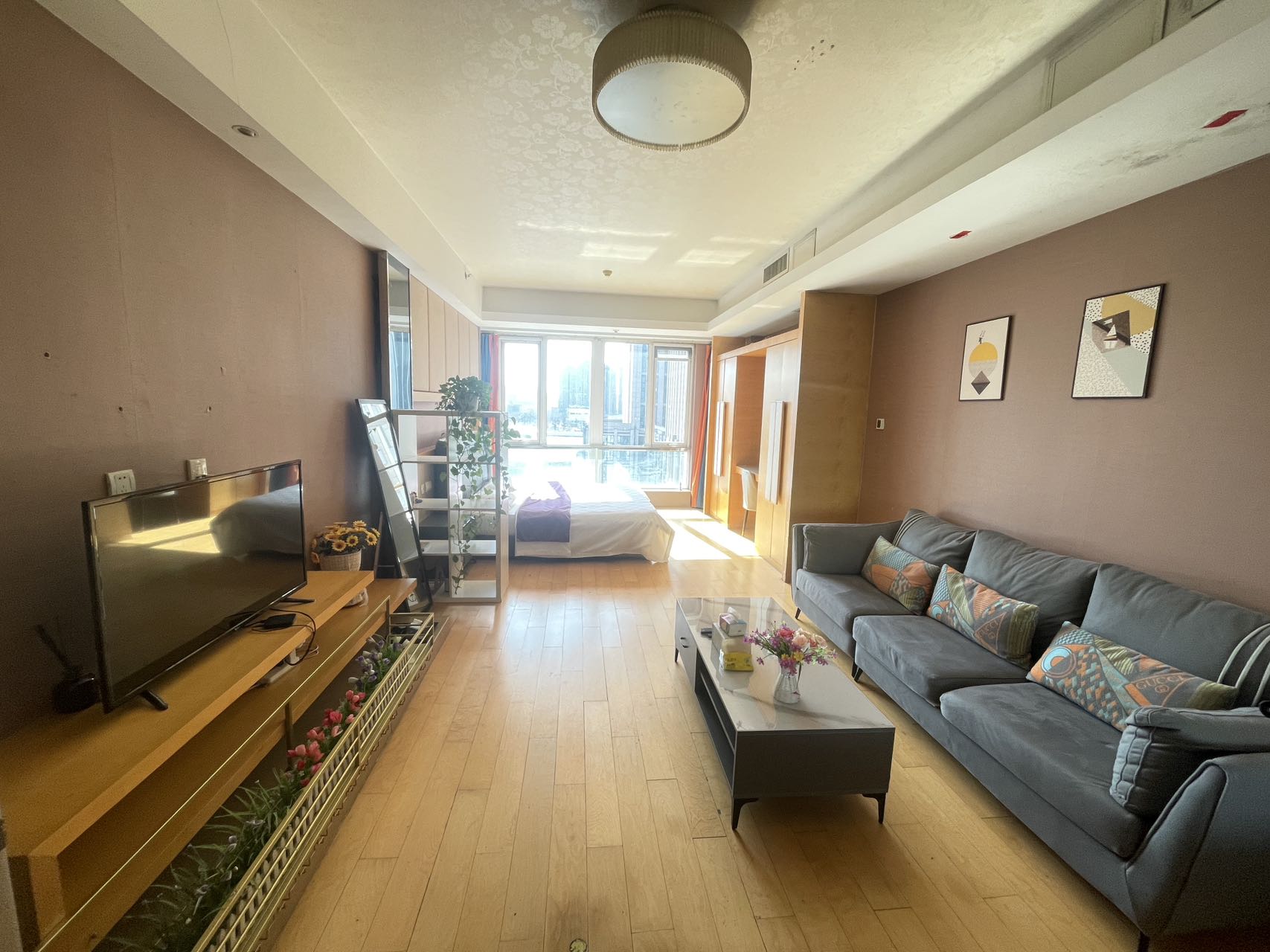 studio apartment in Chaoyang, Beijing — gym access | Studio in Chaoyang district near Sanlitun — Photo 1