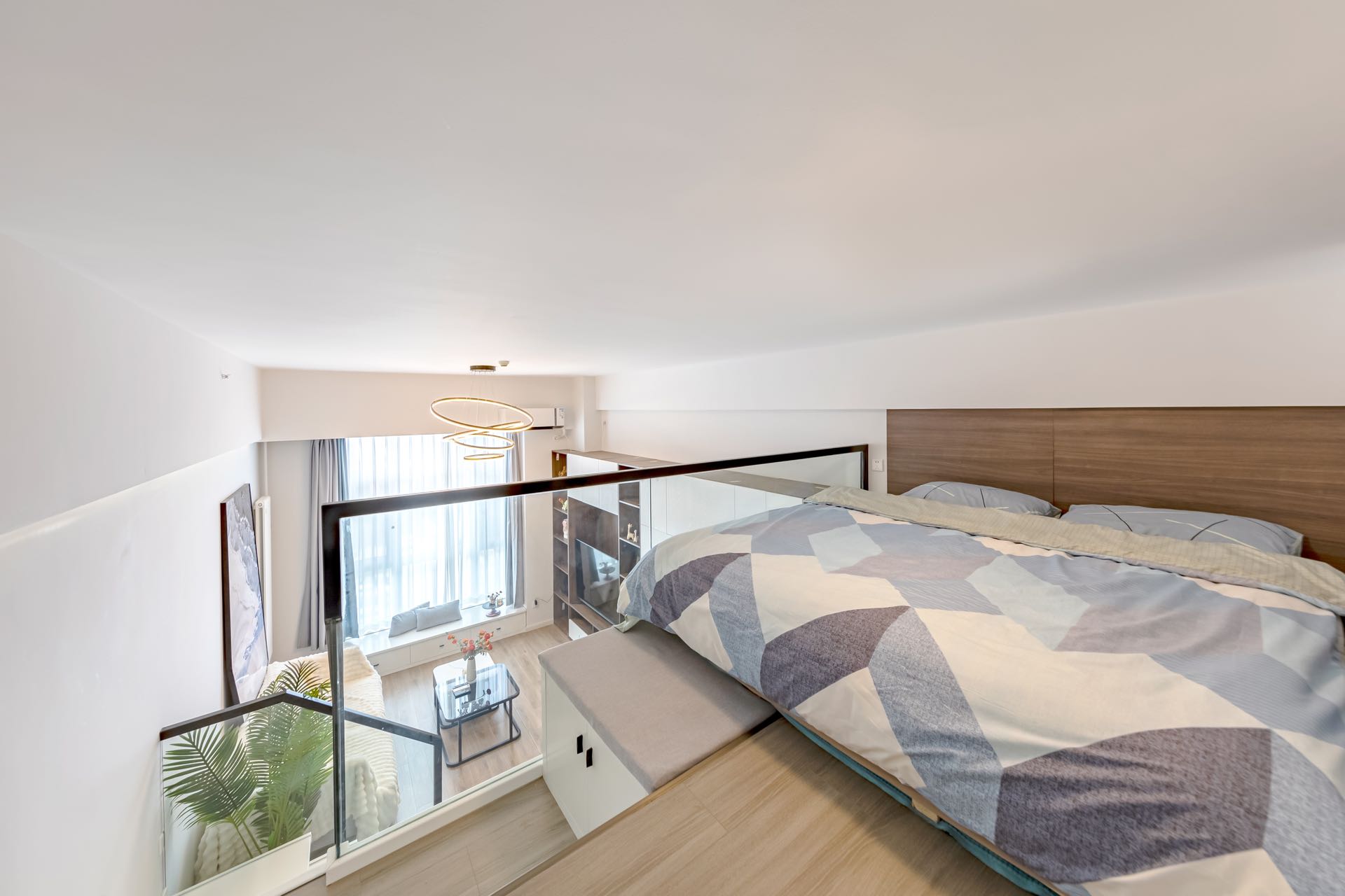 View 1-bedroom apartment in Chaoyang, Beijing | Loft in Chaoyang near Baiziwan — Photo 3 of 10