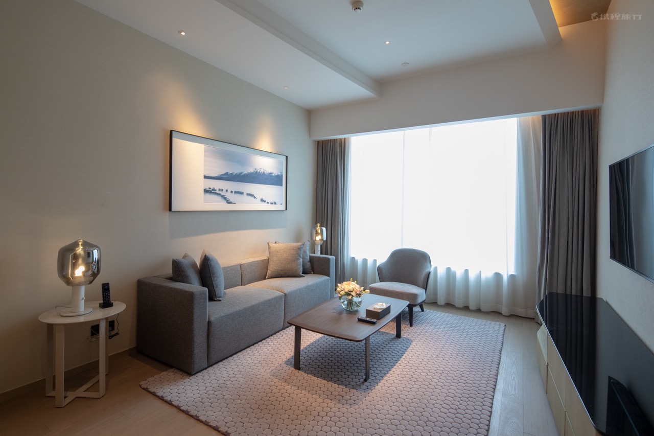 View 1-bedroom apartment in Wuhou, Chengdu | Primcasa Deluxe One Bedroom — Photo 4 of 5