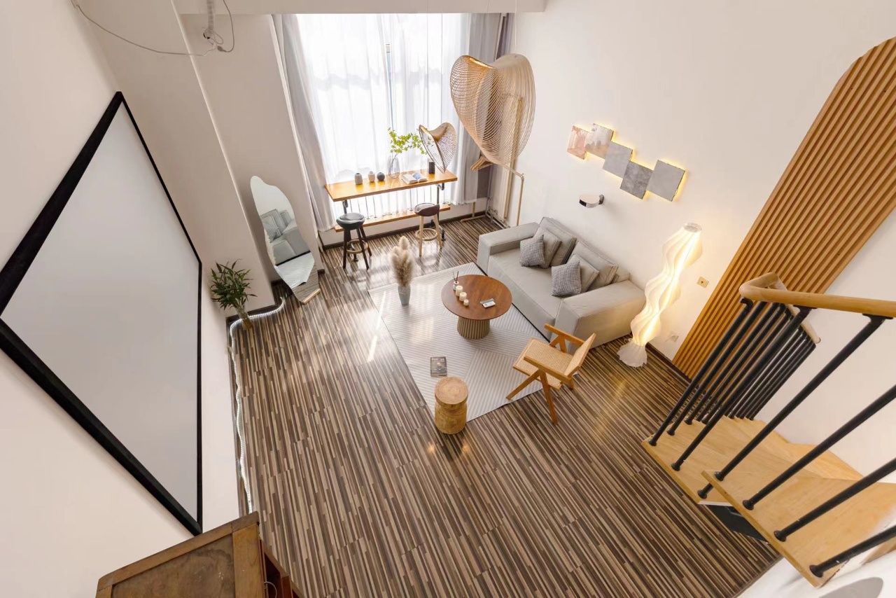 View 1-bedroom apartment in Chaoyang, Beijing | Loft in Chaoyang near Baiziwan — Photo 2 of 10