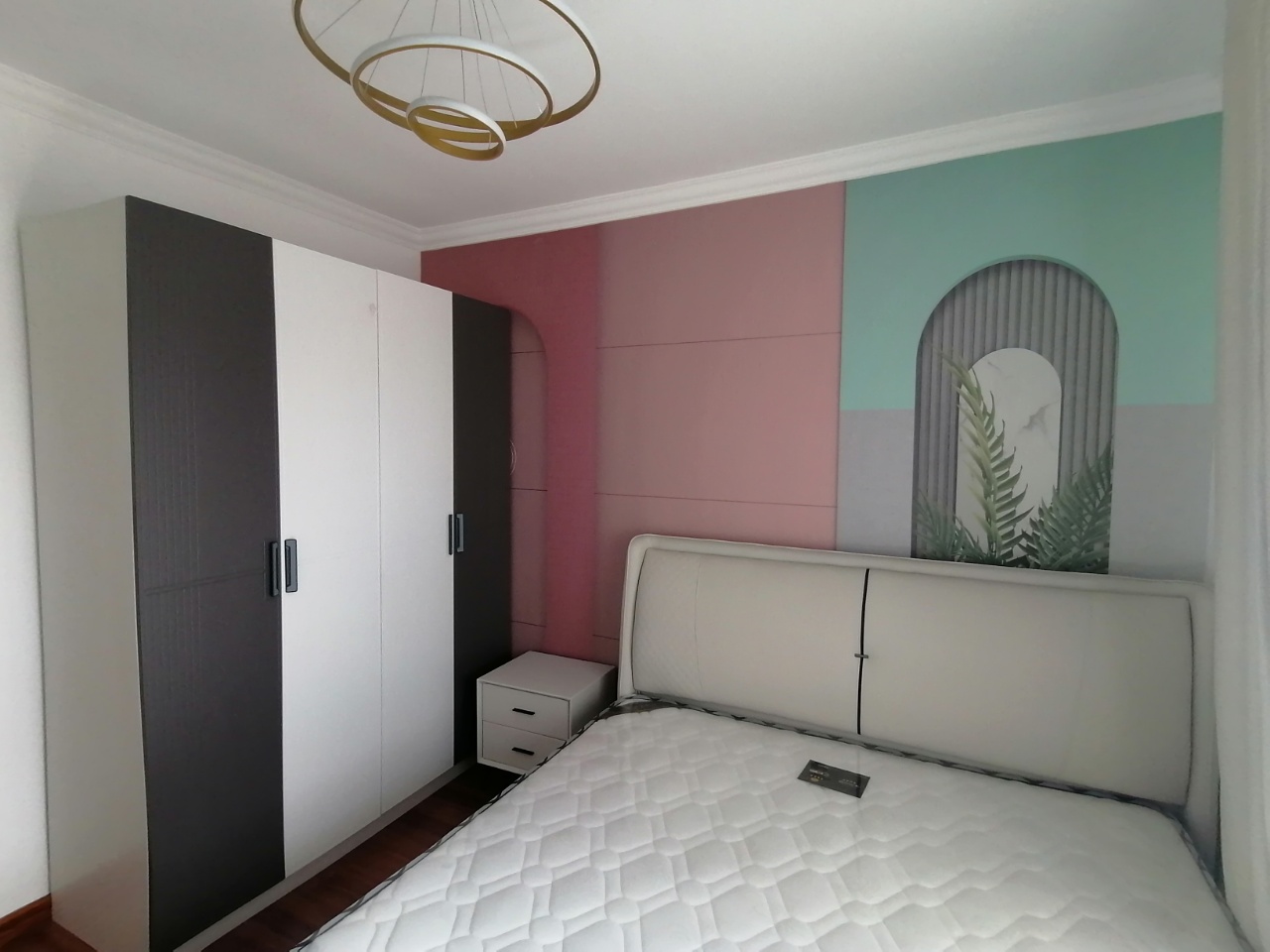View 2-bedroom apartment in Fengtai, Beijing | 2 Bedroom in Fengtai district — Photo 3 of 9