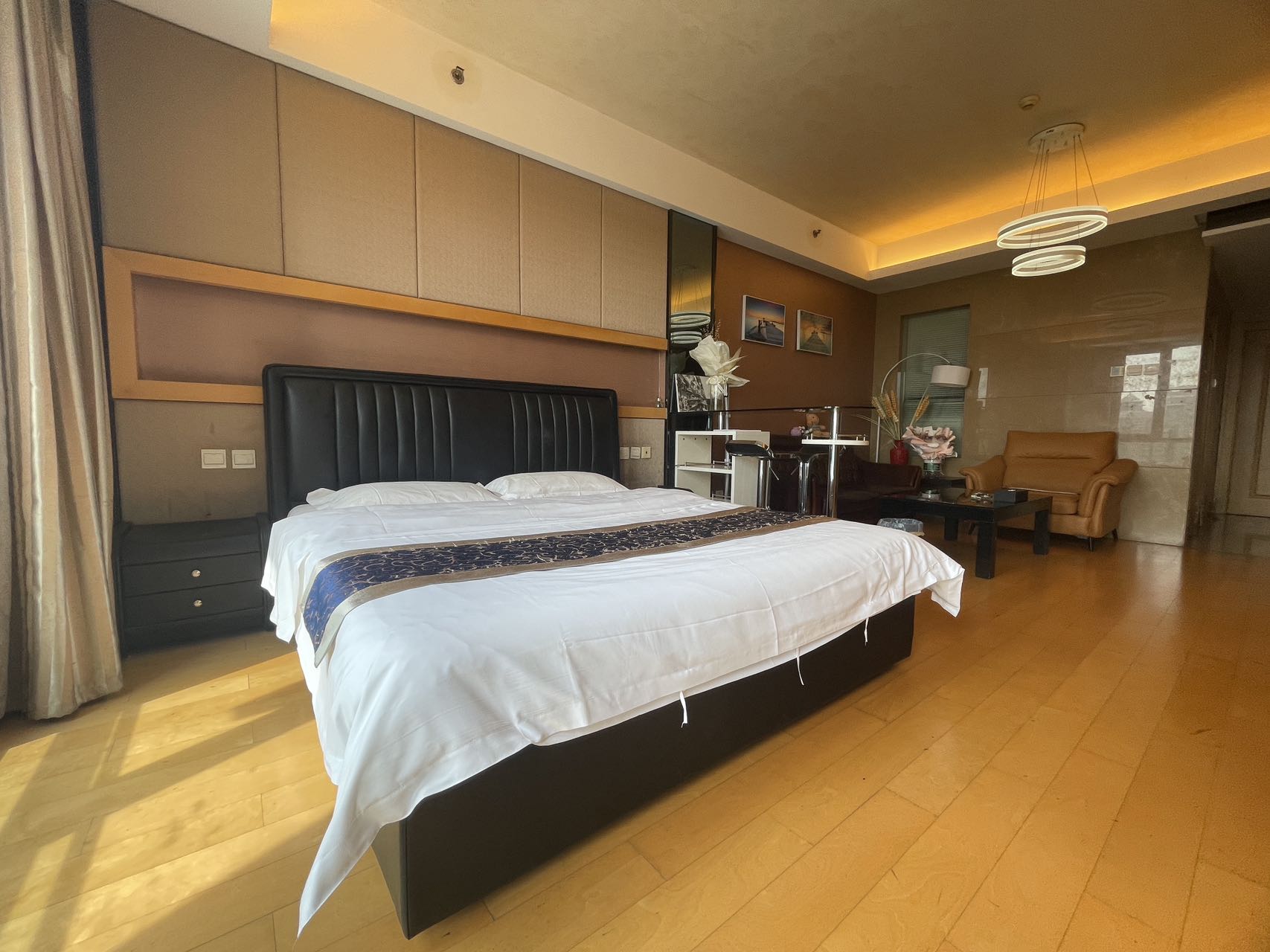 View studio apartment in Chaoyang, Beijing | Studio in Chaoyang district near Sanlitun — Photo 2 of 5