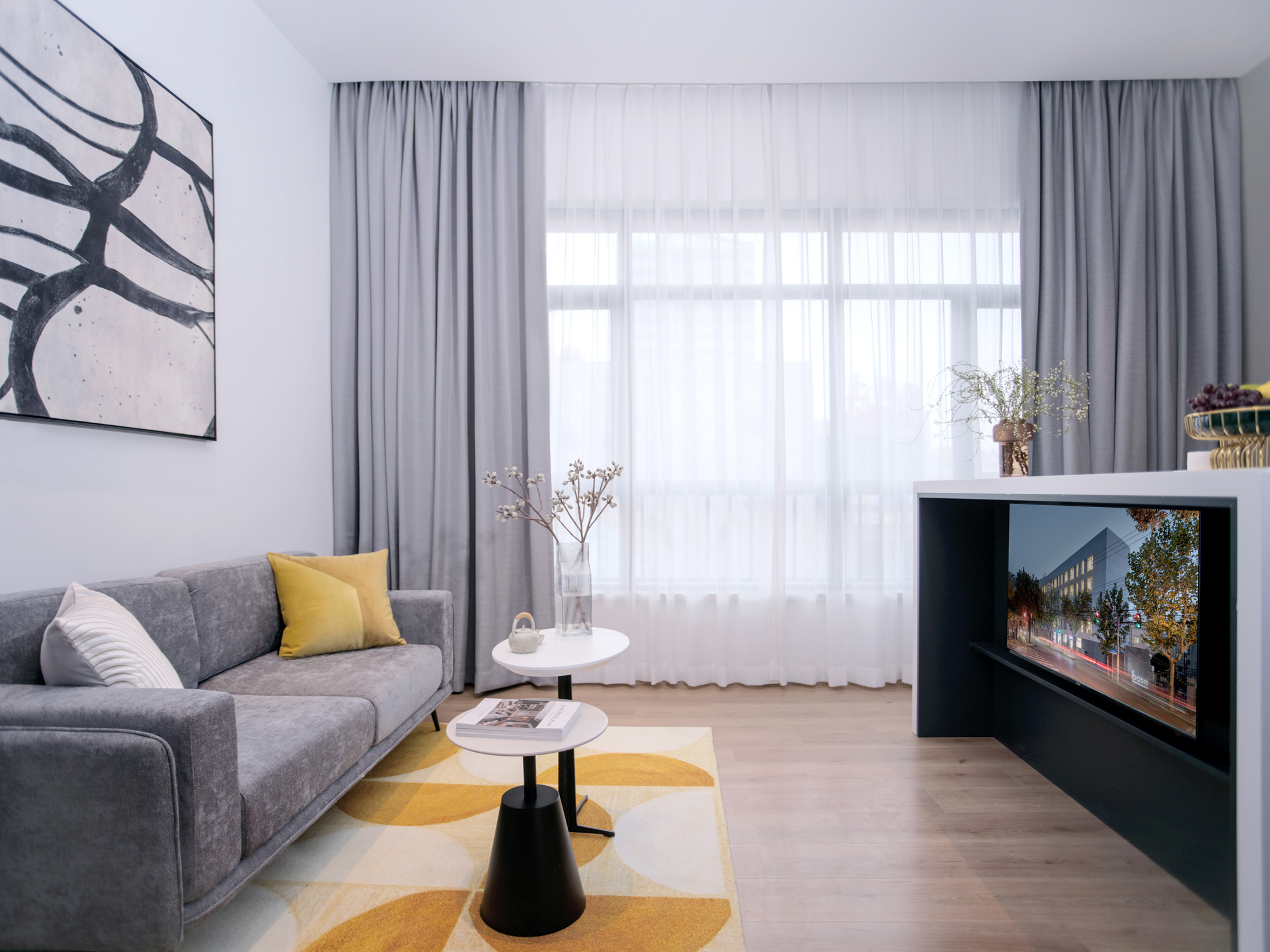 View 1-bedroom apartment in Hongkou, Shanghai | Deluxe 1 Bedroom in Base Bashi — Photo 3 of 8