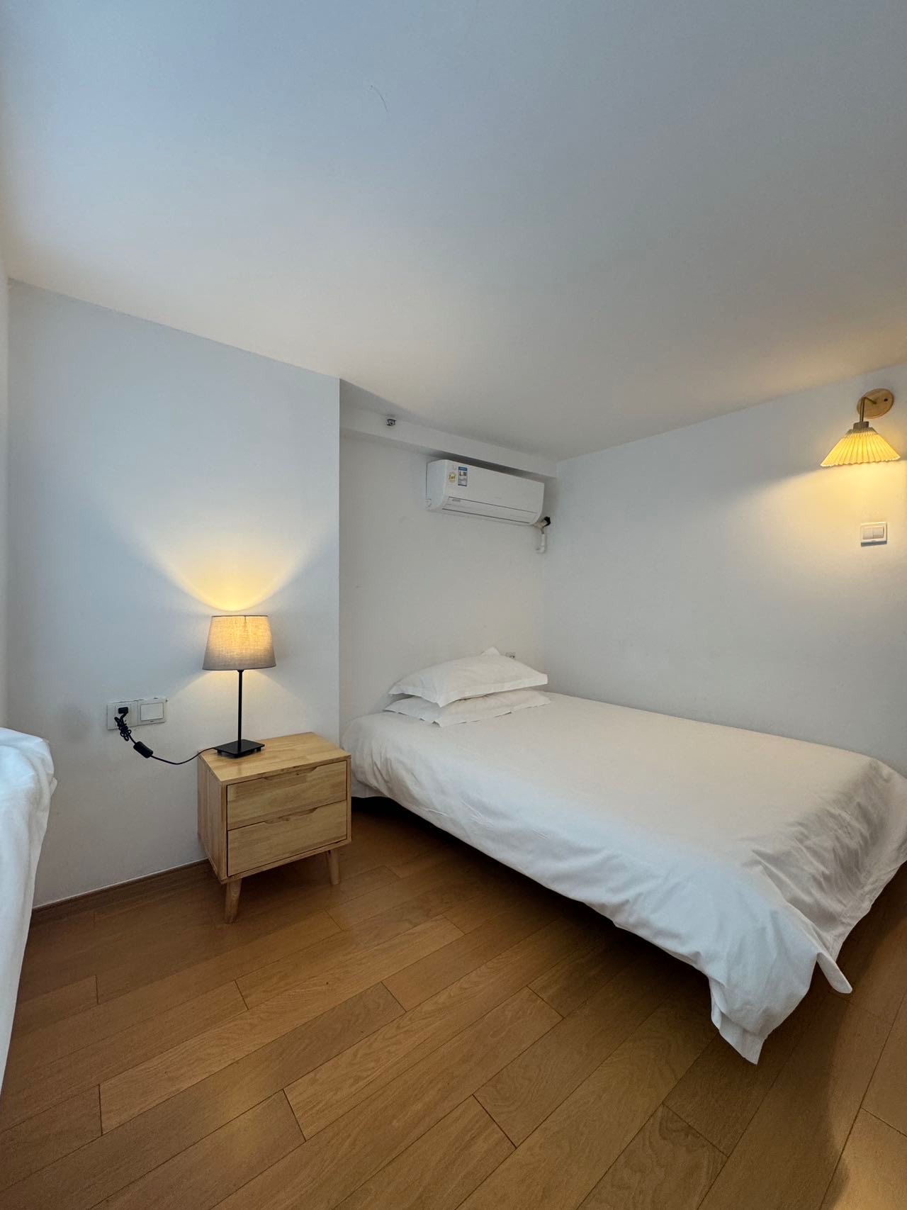 View 2-bedroom apartment in Pudong, Shanghai | Two Bedroom in Apartment Star — Photo 3 of 9