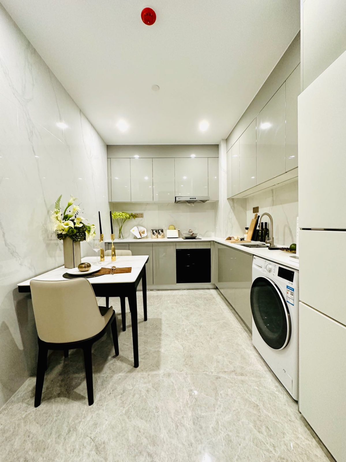 View 1-bedroom apartment in Nanshan, Shenzhen | One Bedroom in Xiyu — Photo 6 of 7