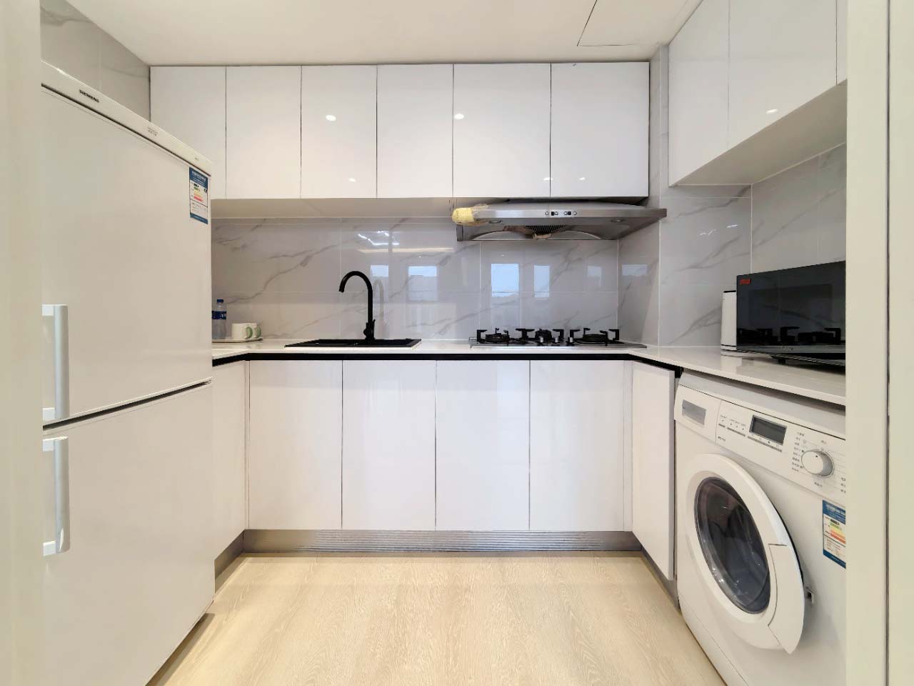 View 1-bedroom apartment in Chaoyang, Beijing | 1 Bedroom in Chaoyang near Guomao — Photo 2 of 7