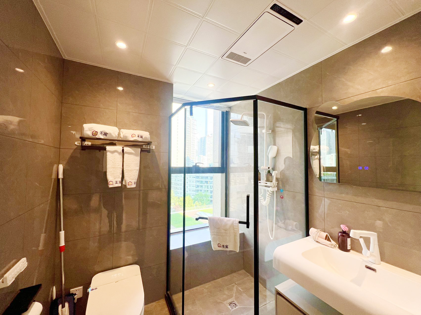 View 1-bedroom apartment in Chaoyang, Beijing | 1 Bedroom in Chaoyang near Guomao — Photo 5 of 8