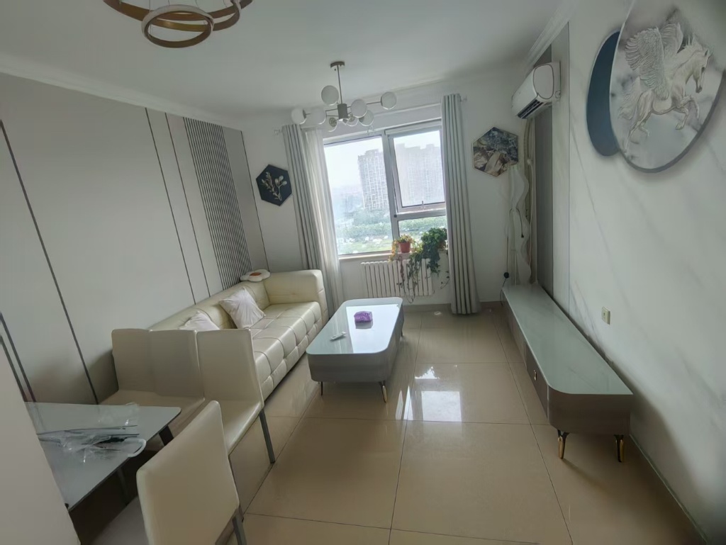2-bedroom apartment in Fengtai, Beijing — parking available | 2 Bedroom in Fengtai district — Photo 1