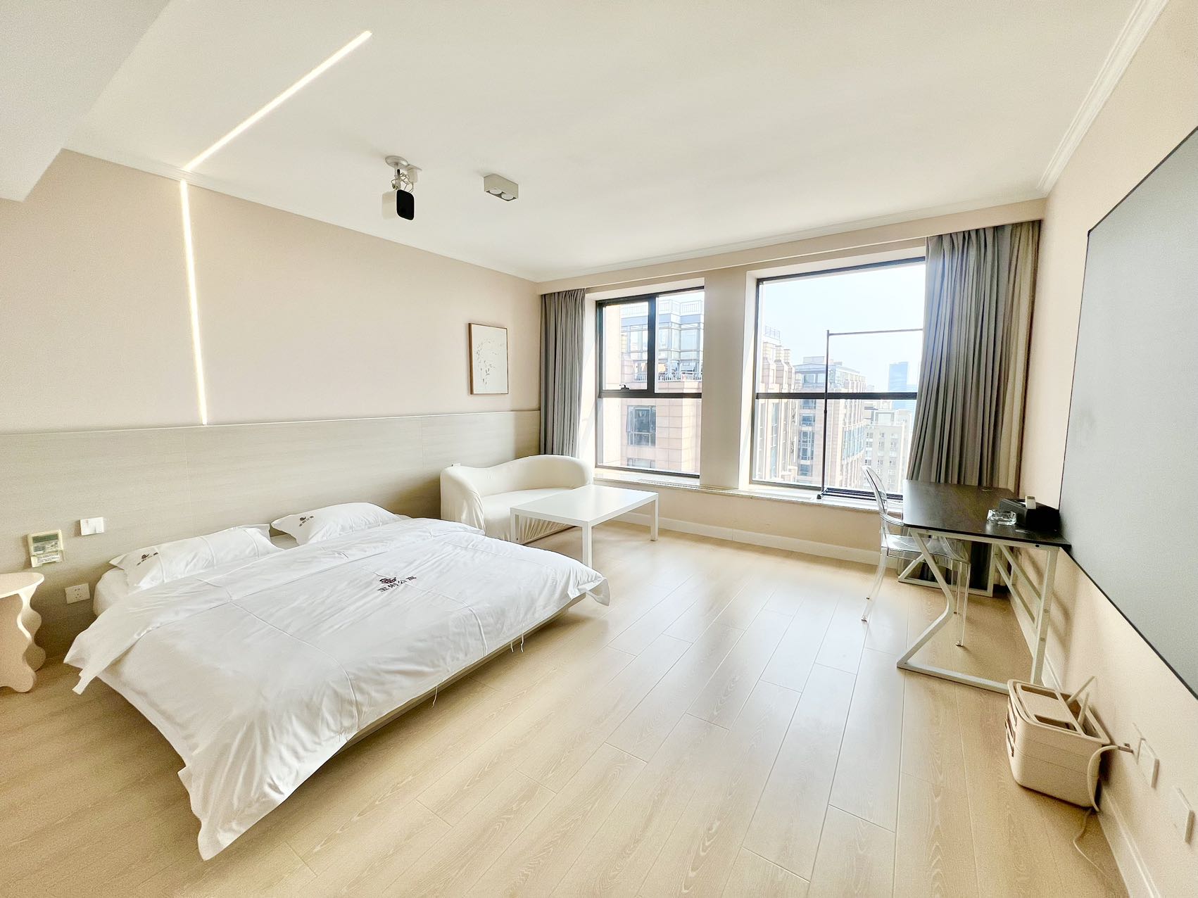 View 1-bedroom apartment in Chaoyang, Beijing | Modern Studio in Chaoyang near Guomao — Photo 7 of 8