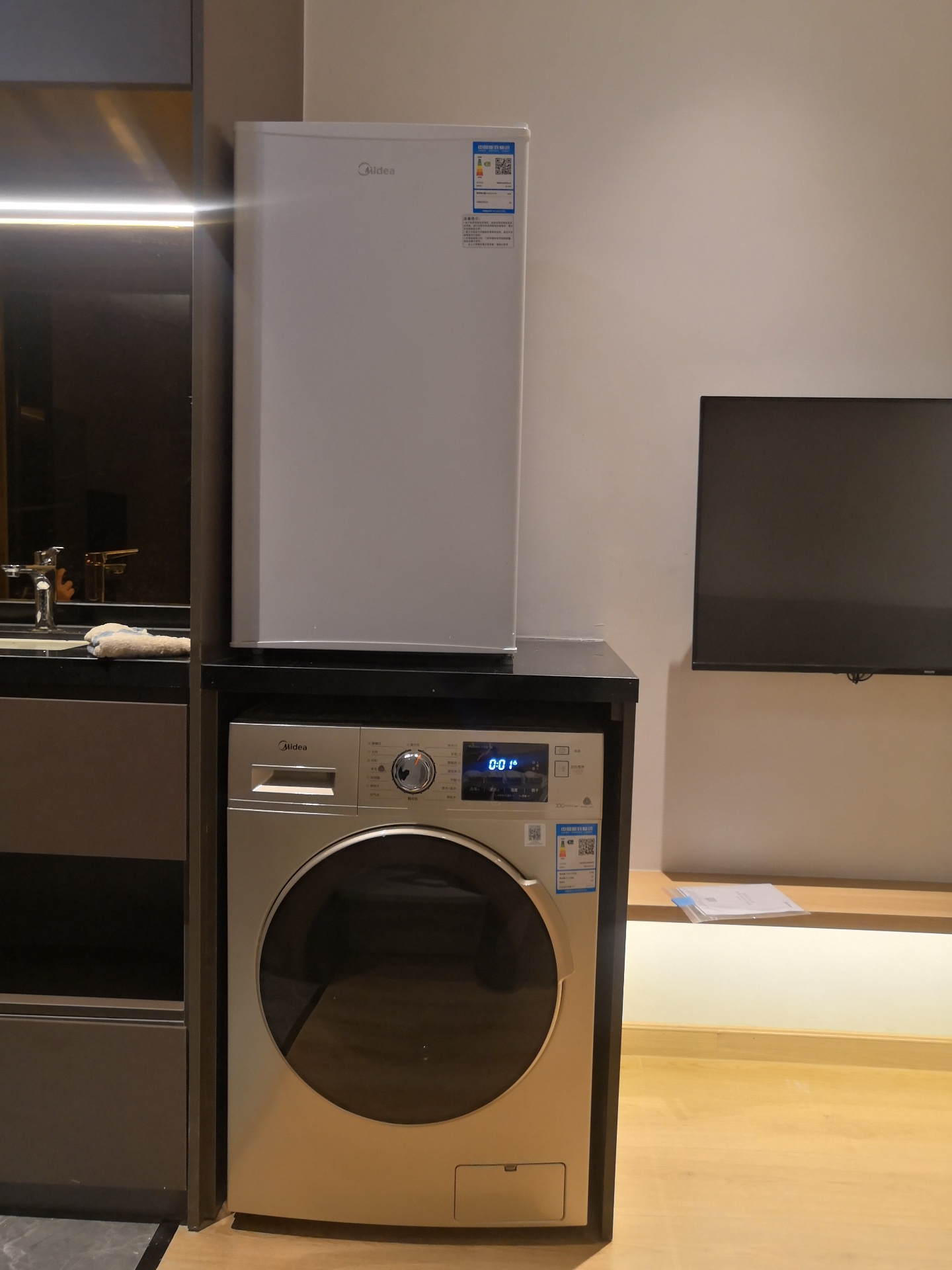 View 1-bedroom apartment in Hongkou, Shanghai | Studio in Base Bashi — Photo 5 of 6